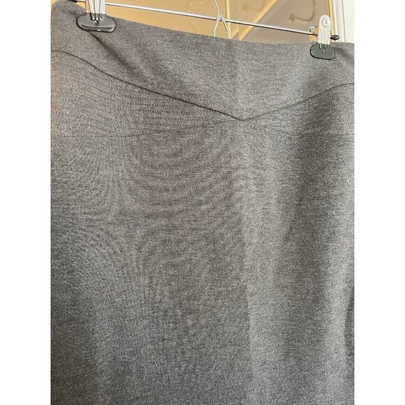 Adrienne Vittadini Grey A-Line Skirt Women's Size 4 Classic Office Skirt - Picture 2 of 5